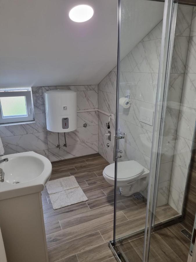 Apartmani Tolj Makarska Exterior photo