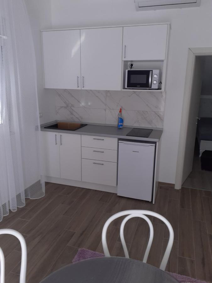 Apartmani Tolj Makarska Exterior photo