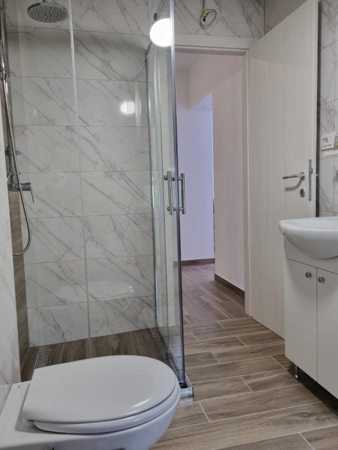 Apartmani Tolj Makarska Exterior photo