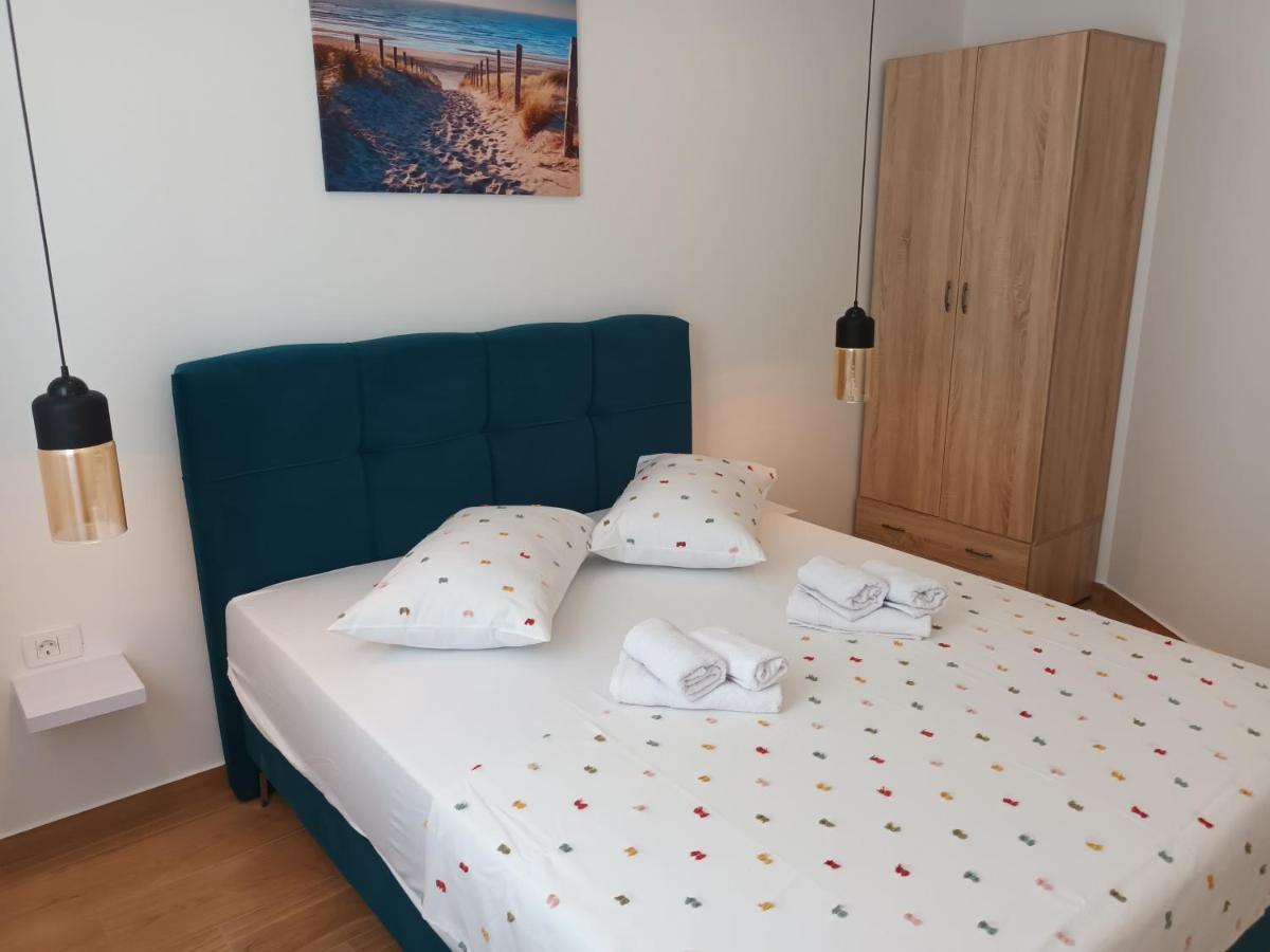 Apartmani Tolj Makarska Exterior photo