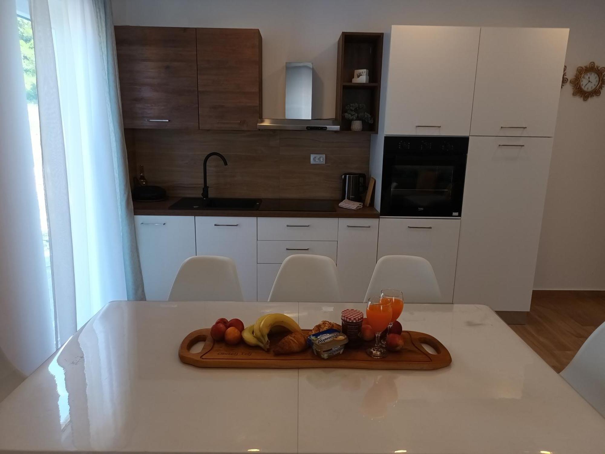 Apartmani Tolj Makarska Exterior photo