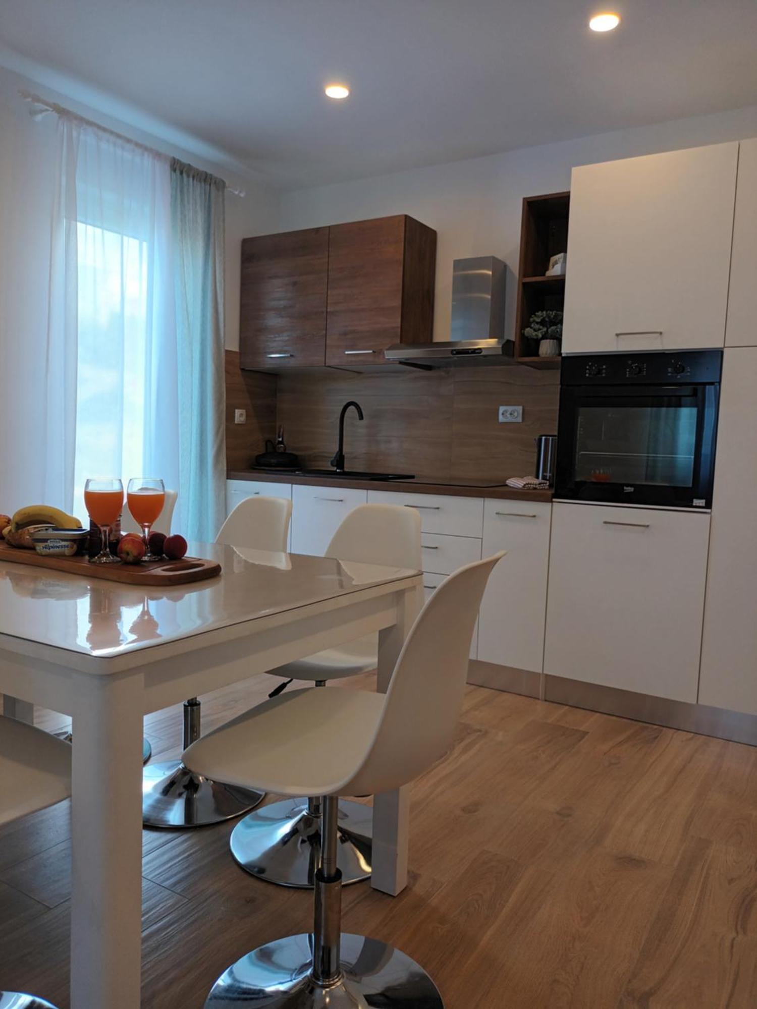 Apartmani Tolj Makarska Exterior photo
