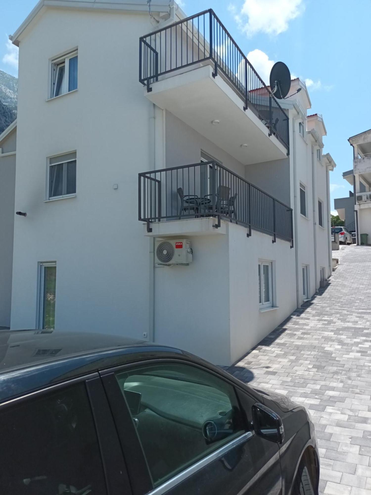Apartmani Tolj Makarska Exterior photo