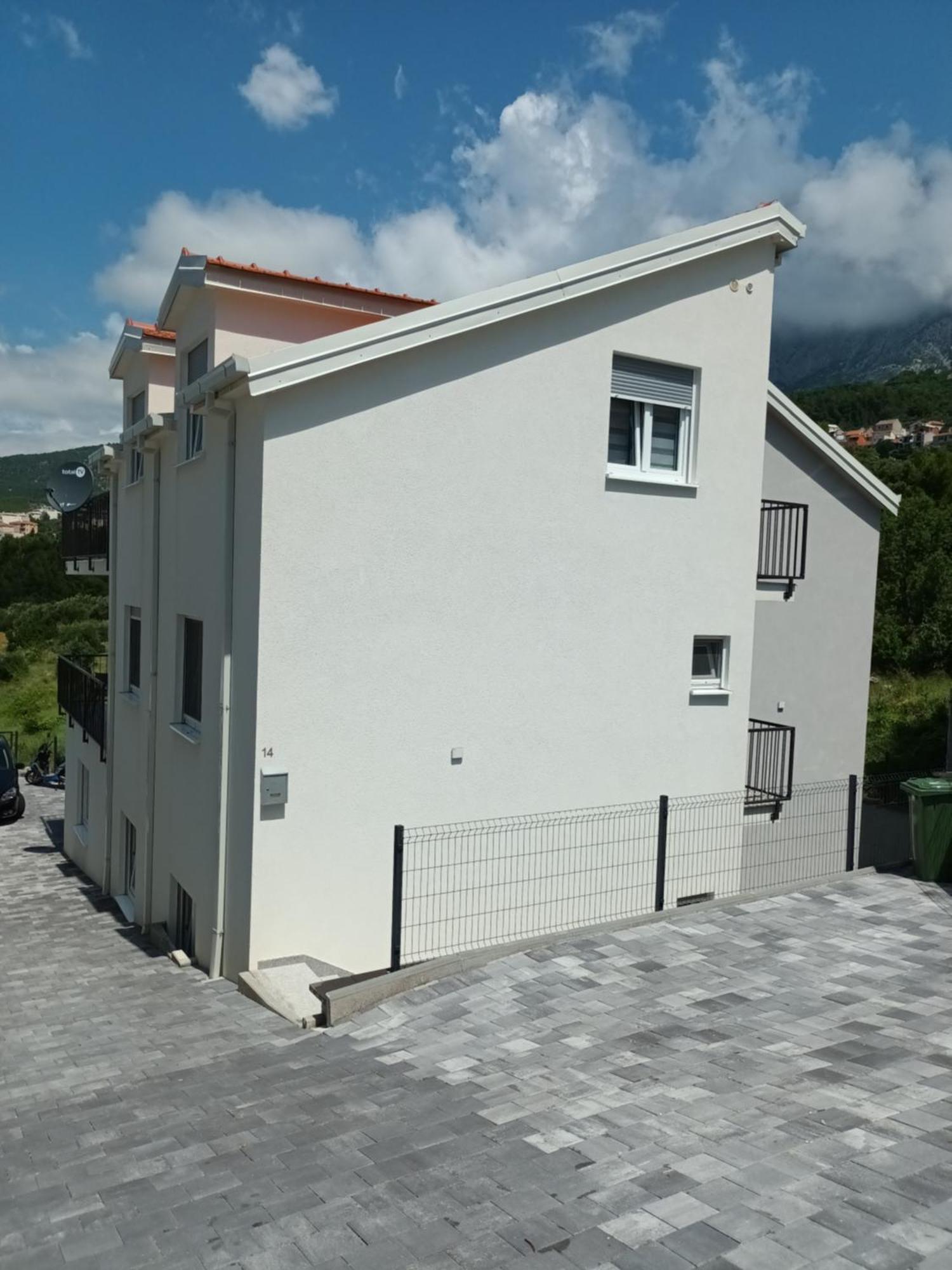 Apartmani Tolj Makarska Exterior photo